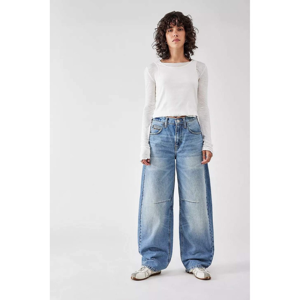 BDG Logan Boyfriend Blue Jeans Denim Raw Hem 26W 90s Y2K Baggy Skater Grunge
